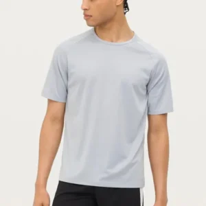 Plain sporty dryfit tee
